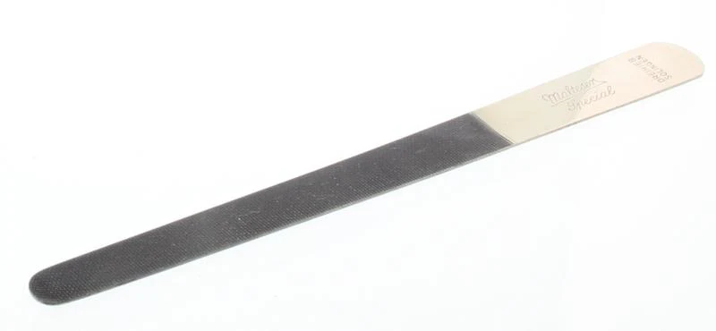 Malteser Nagelvijl 13cm nikkel rond 20-13 RD 1.00 Stuks