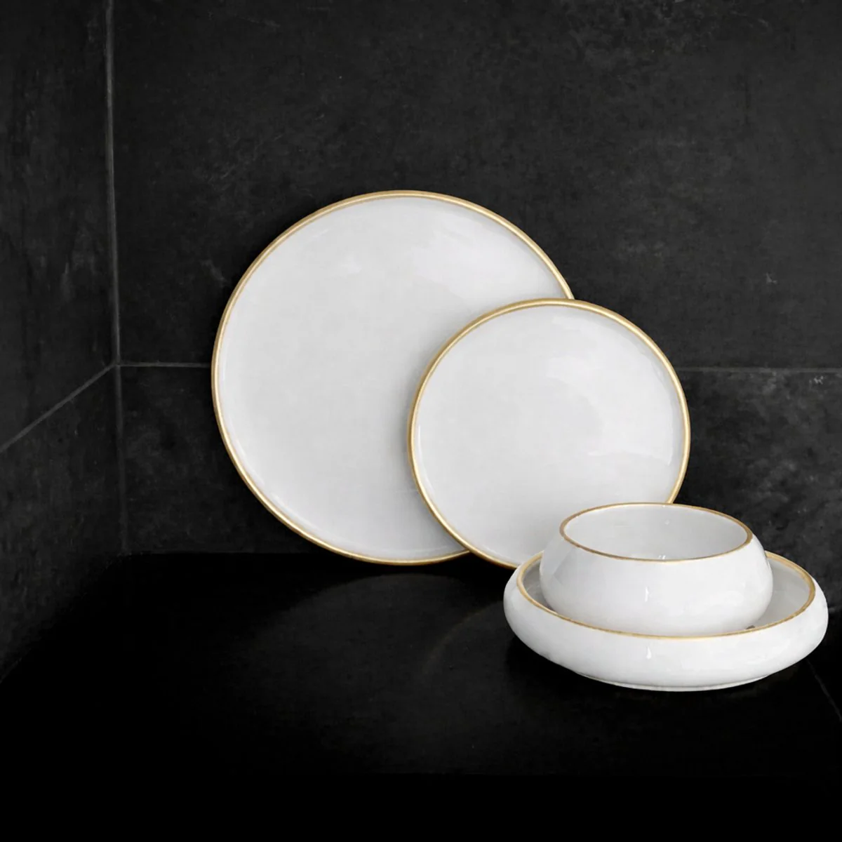 Glozini Osaka – Porseleinen Serviesset Set – Dinner Set – 24-delig – Porselein – 6-Persoons – Wit/Goud