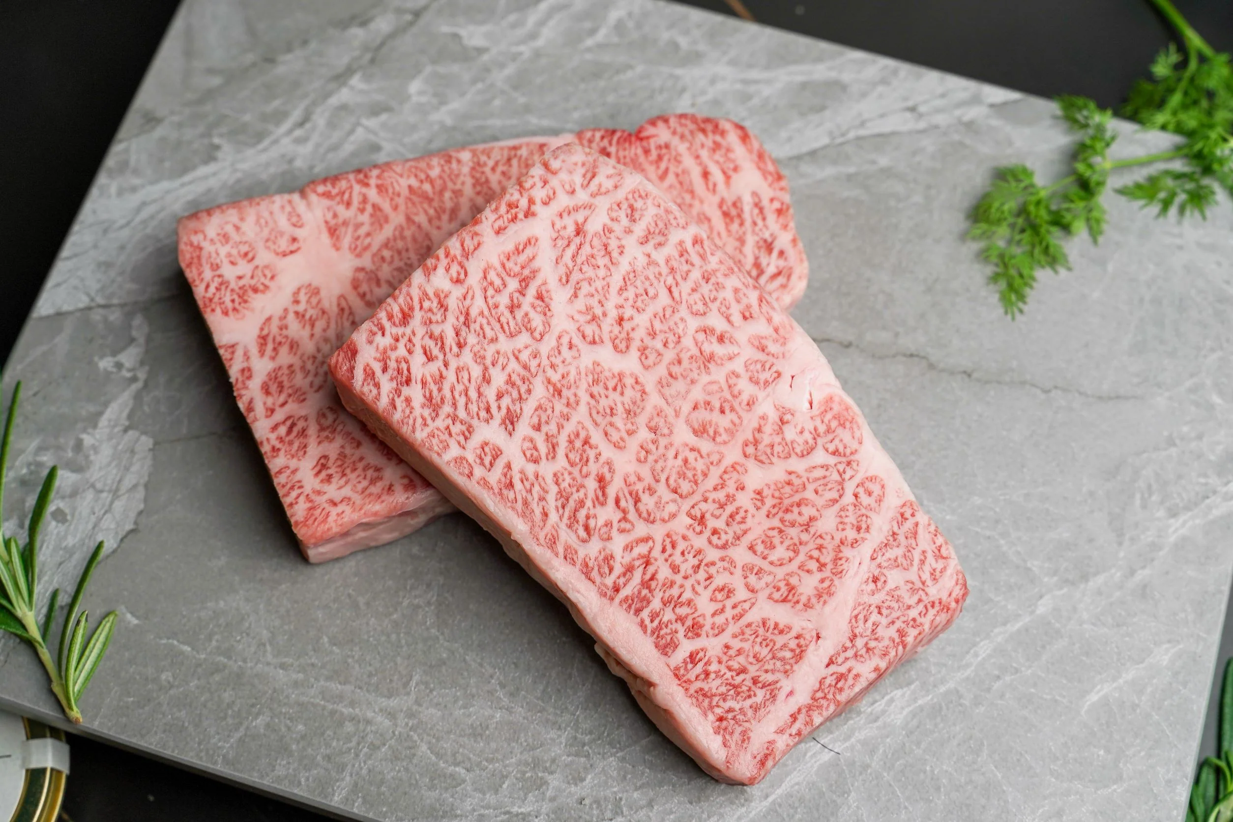 Wagyu Saku – Steak